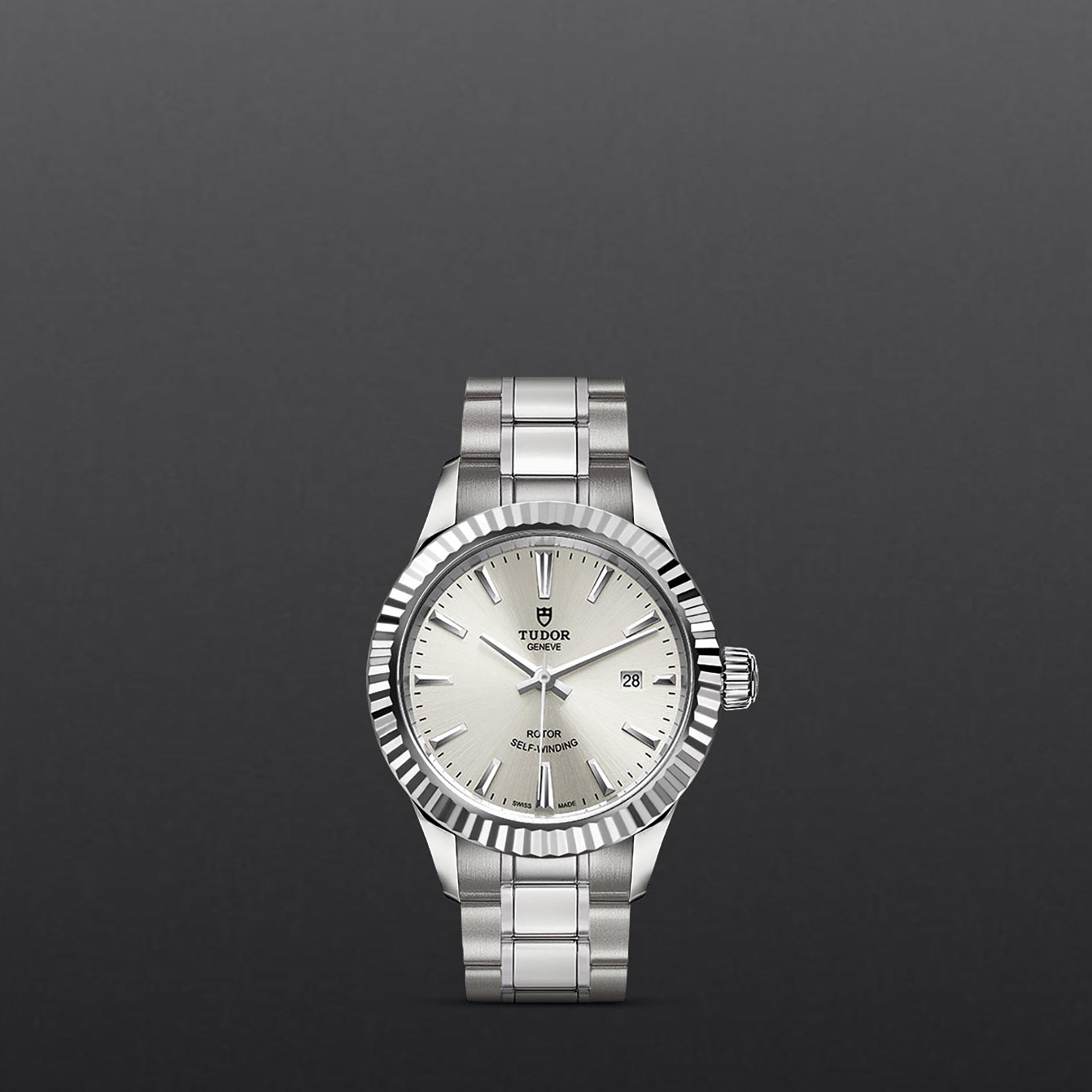 Tudor Style M12110-0001